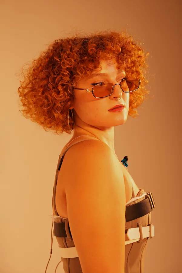 Curls — colour-gel studio fashion portrait by photographer Soner Erdoğan