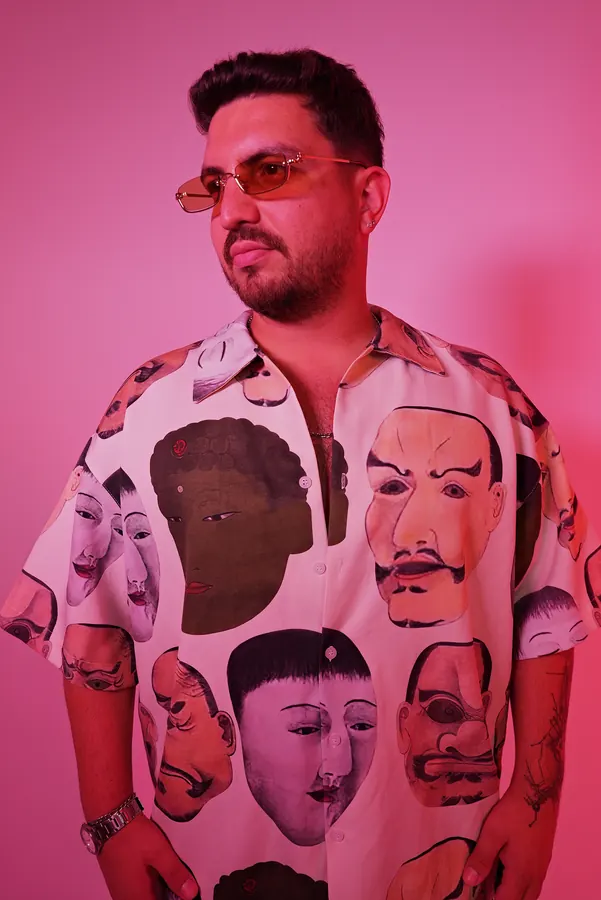 Faces — colour-gel studio fashion portrait by photographer Soner Erdoğan