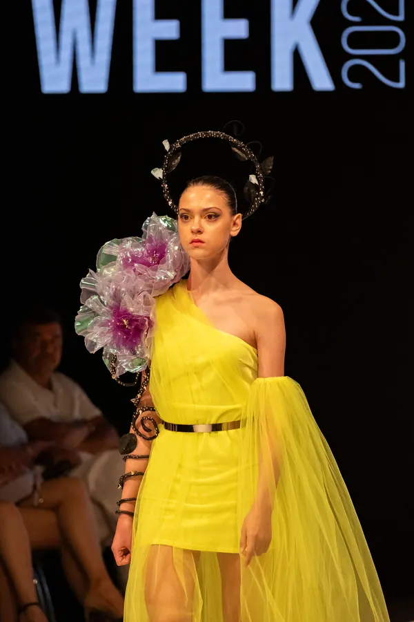 8th Antalya Fashion Week 2025 runway photo — fashion photographer Soner Erdoğan