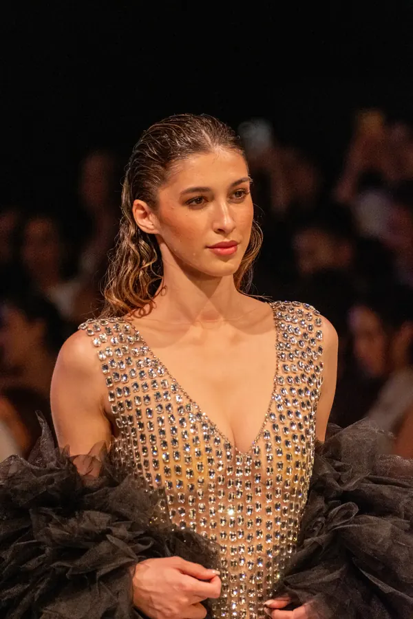 8th Antalya Fashion Week 2025 runway photo — fashion photographer Soner Erdoğan