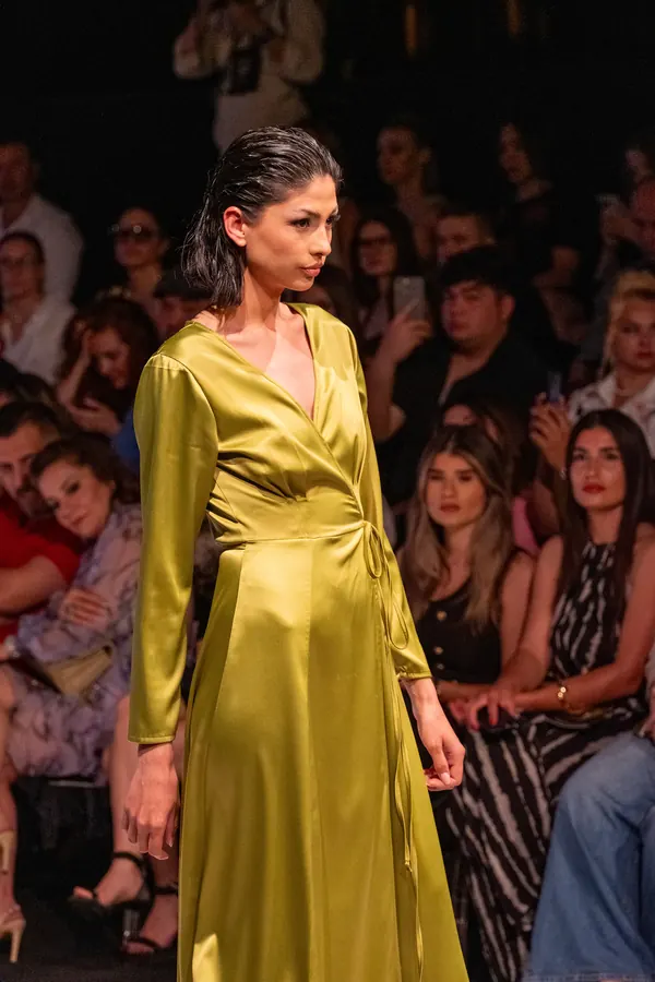8th Antalya Fashion Week 2025 runway photo — fashion photographer Soner Erdoğan