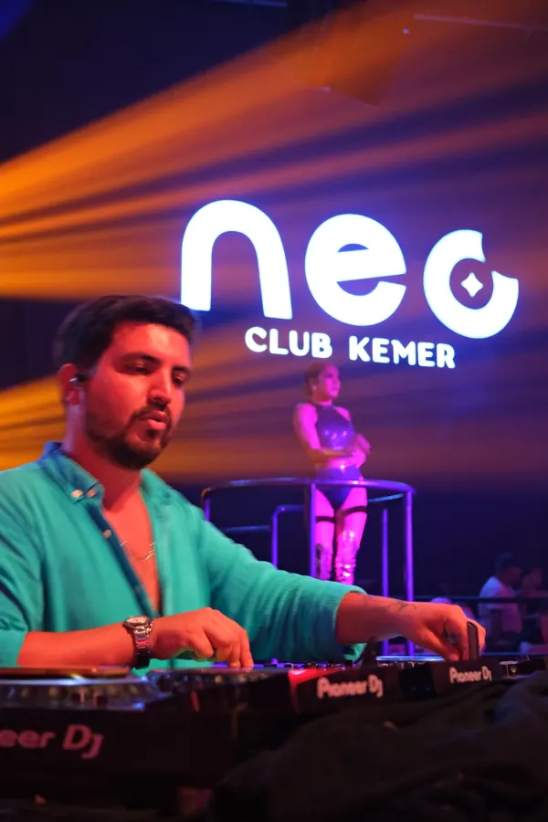 Neo Club Kemer DJ set fotoğrafı — Soner Erdoğan